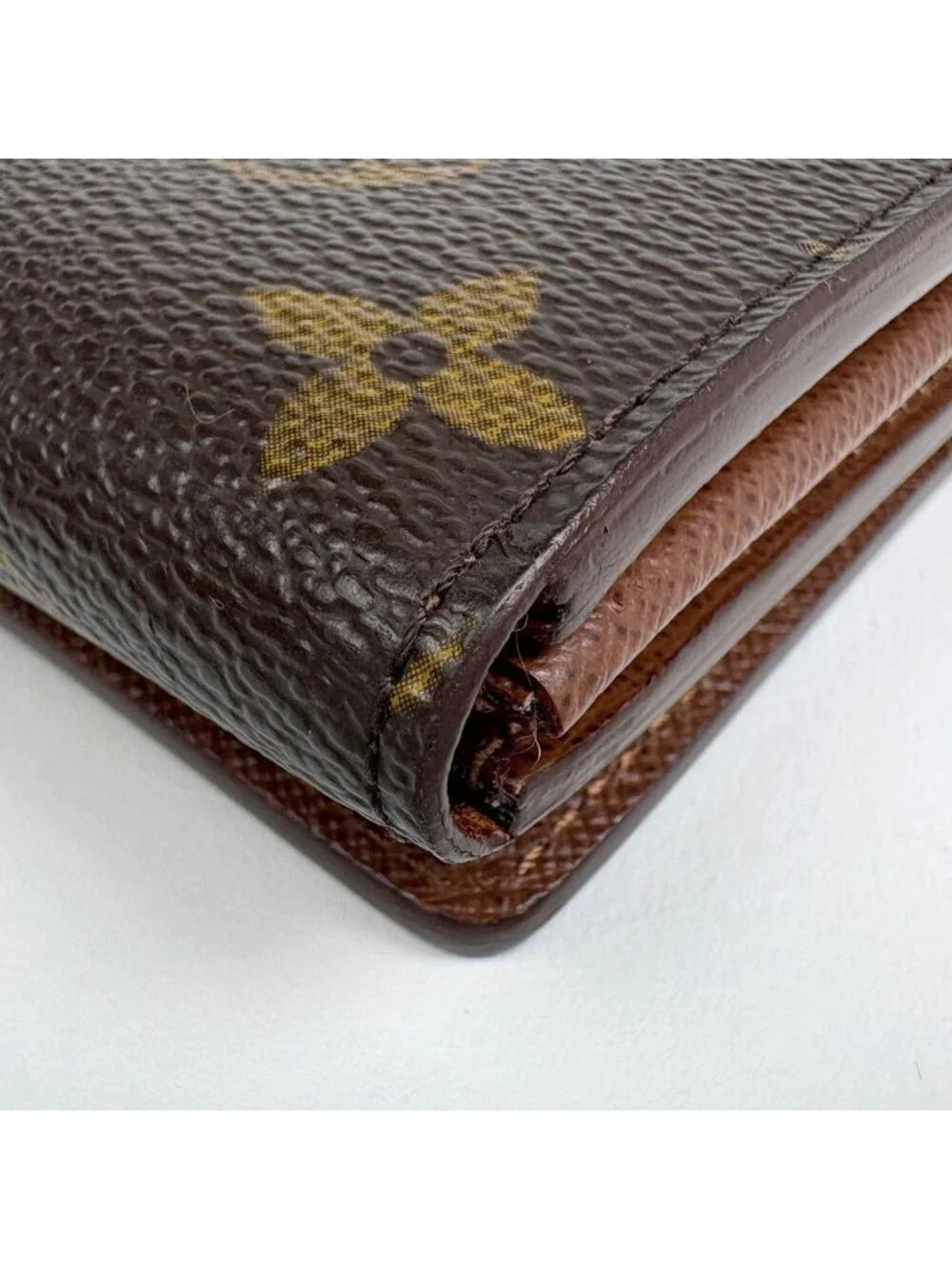 Louis Vuitton Portefeuille Tresor Bifold Wallet Monogram Brown